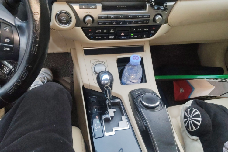 雷克萨斯ES 2013款 250 精英版局部细节18