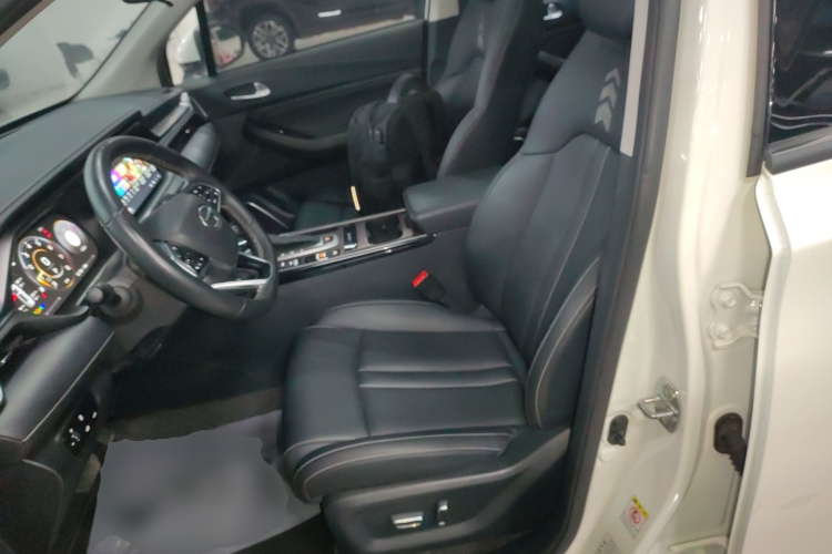 广汽传祺 传祺GS4 2022款 270T 自动智行科技版（升级版）中控内饰19