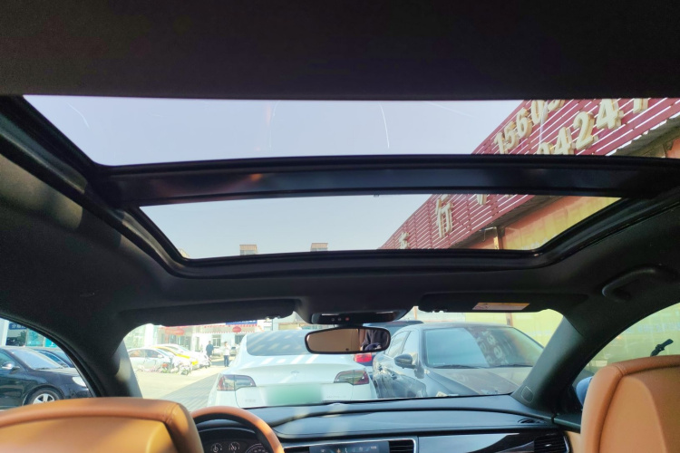 别克 君越 2016款 20T 精英型中控内饰22