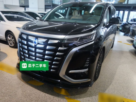 腾势D9 2022款 DM-i 970 四驱尊荣型