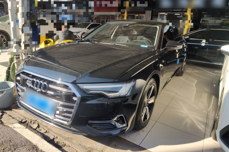 奥迪A6L 2021款 40 TFSI 豪华致雅型车身外观1