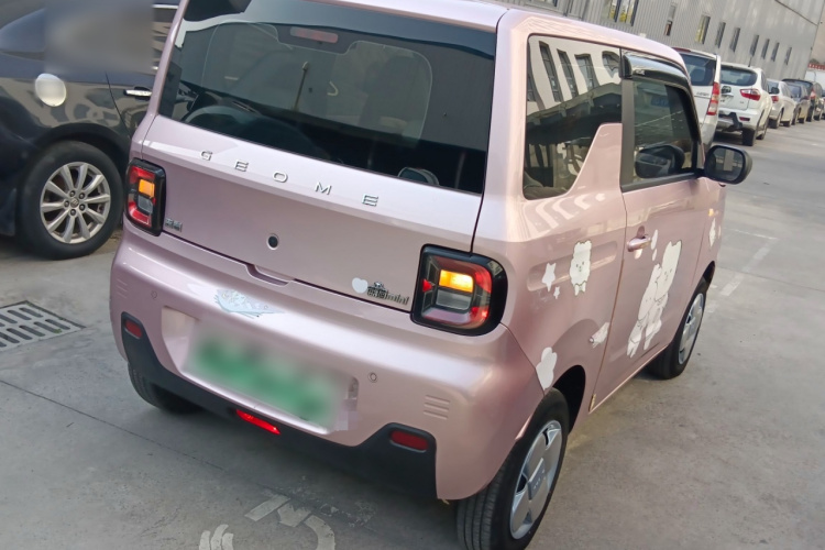 吉利银河 2023款 熊猫mini 200km 耐力熊车身外观6005