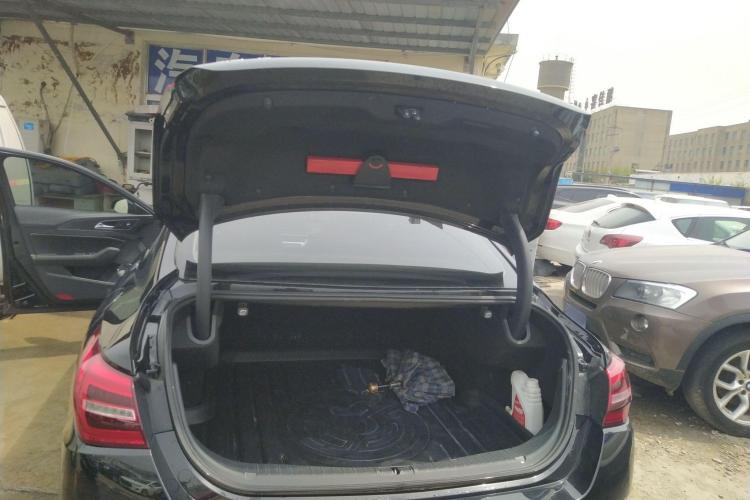 红旗H5 2022款 经典款 改款 1.5T DCT旗韵版局部细节23