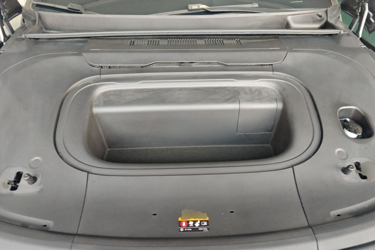 极氪007 2024款 四驱智驾版 100kWh局部细节24