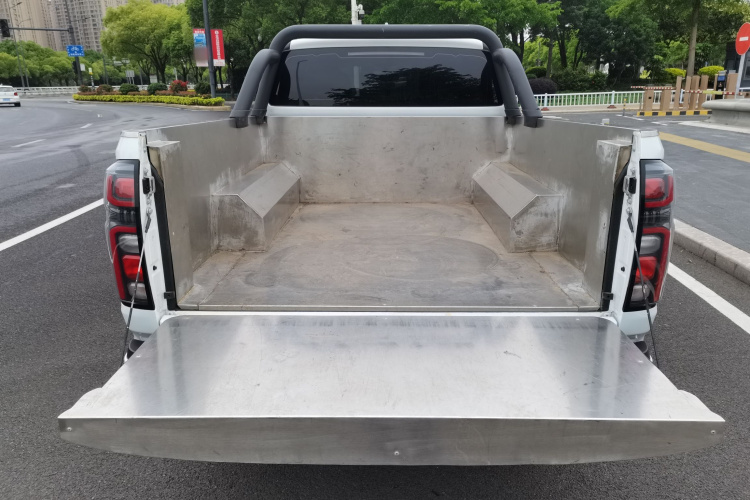 长城 炮 2023款 2.0T商用版自动柴油四驱精英型长箱GW4D20M中控内饰7004