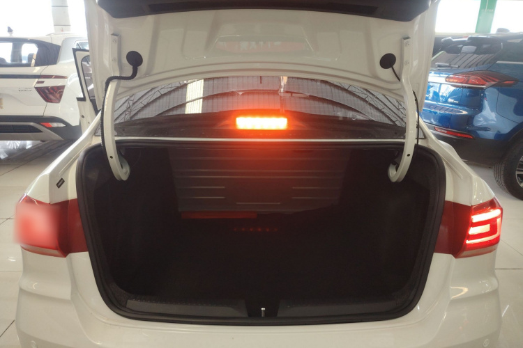 大众 桑塔纳 2021款 1.5L 自动风尚版局部细节23