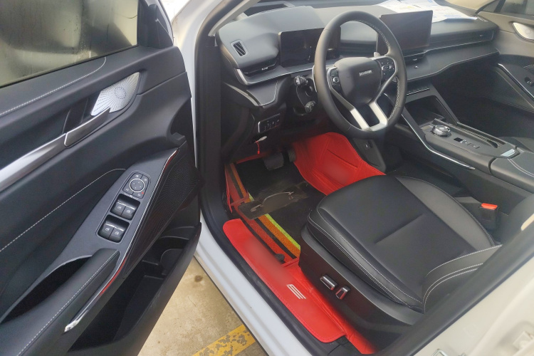 哈弗H6 2022款 第三代 1.5T 自动两驱Max中控内饰20