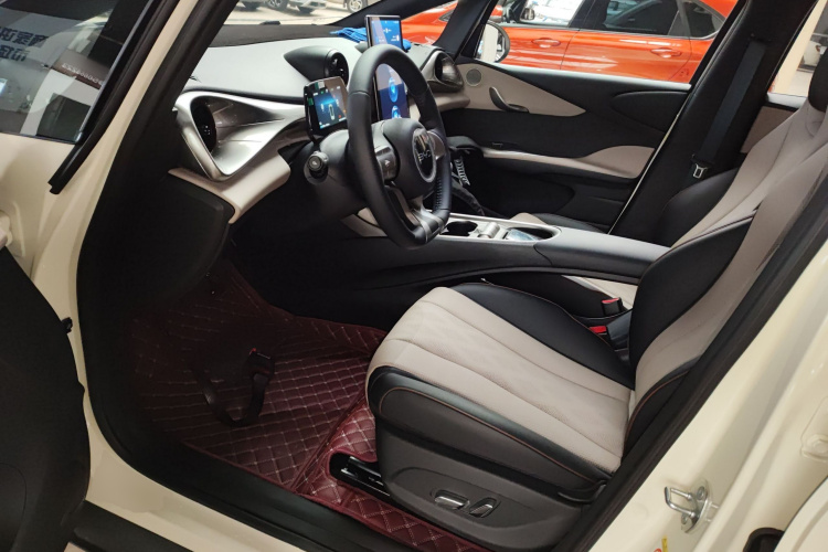 比亚迪 海豚 2025款 420km 自由版中控内饰7003