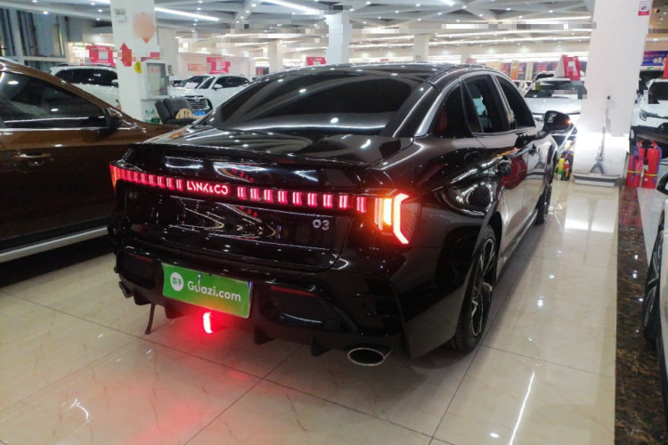 领克03 2023款 2.0TD DCT劲Pro车身外观7