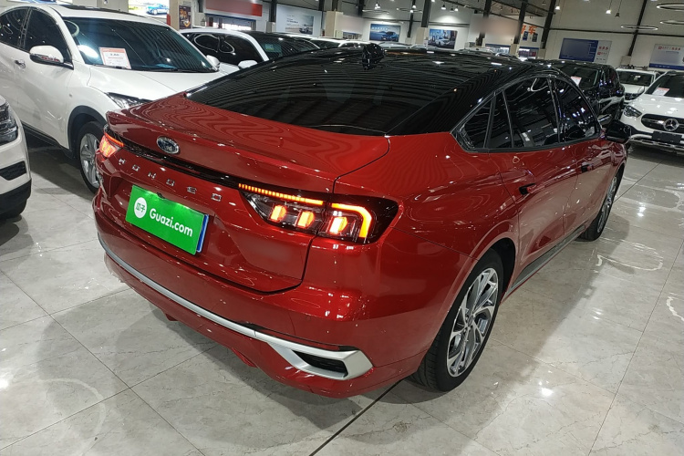 福特 蒙迪欧 2025款 2.0T EcoBoost 至尊型车身外观7