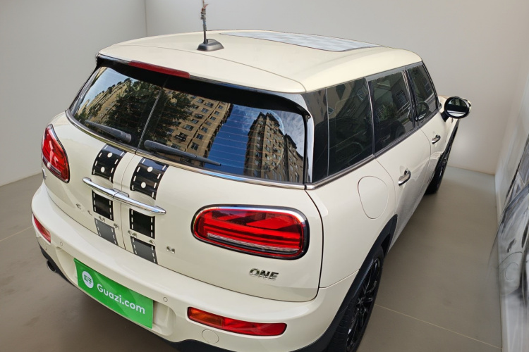 MINI Clubman 2022款 1.5T ONE车身外观7