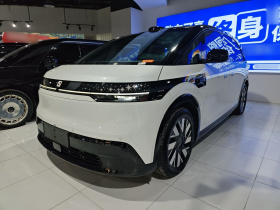 极氪MIX 2025款 长续航智驾版