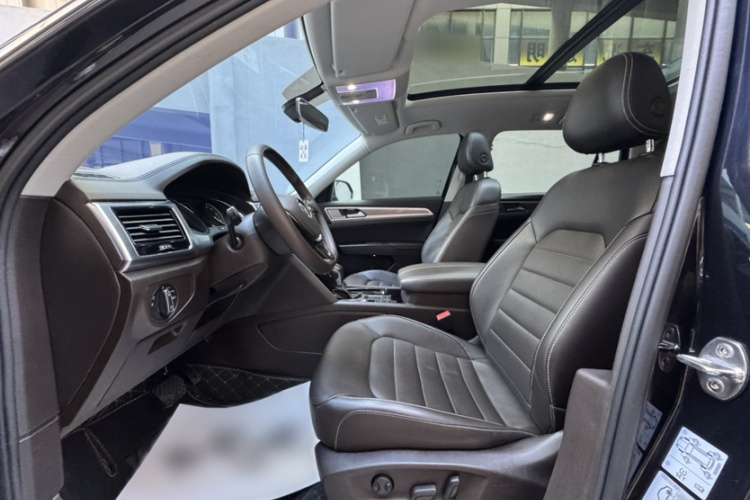 大众 途昂 2019款 330TSI 两驱豪华版 国VI中控内饰7002