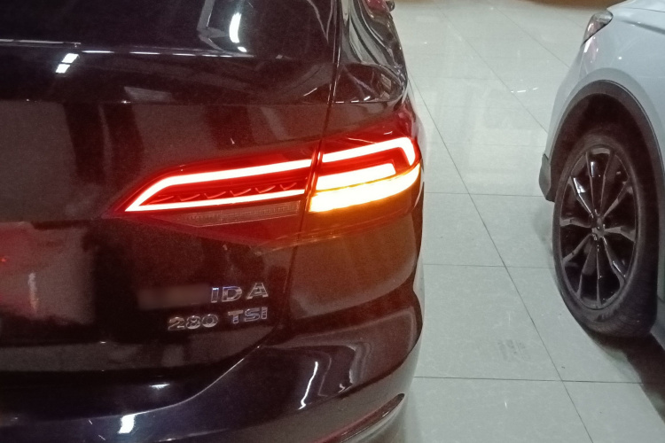 大众 朗逸 2019款 280TSI DSG舒适版 国VI车身外观9