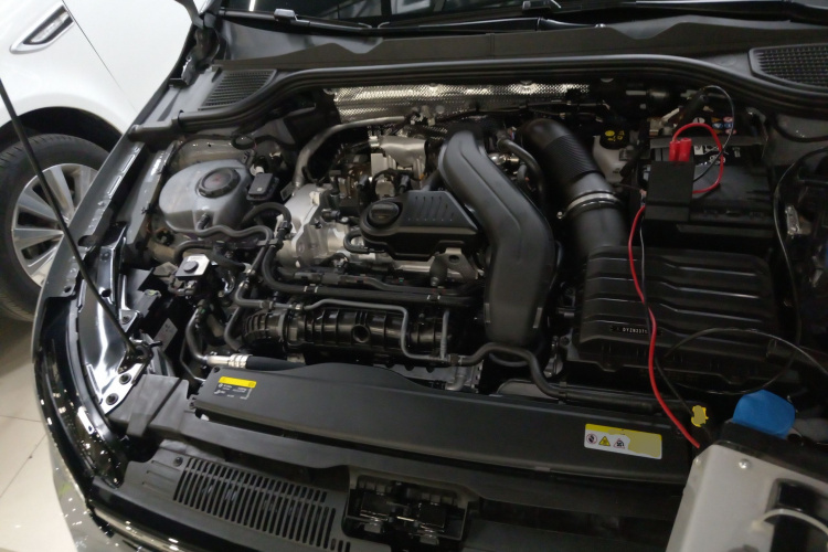 大众 高尔夫 2025款 改款二 300TSI R-Line局部细节24