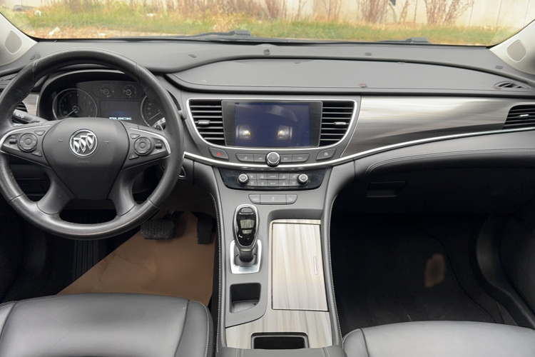 别克 君越 2018款 20T 精英型中控内饰7002