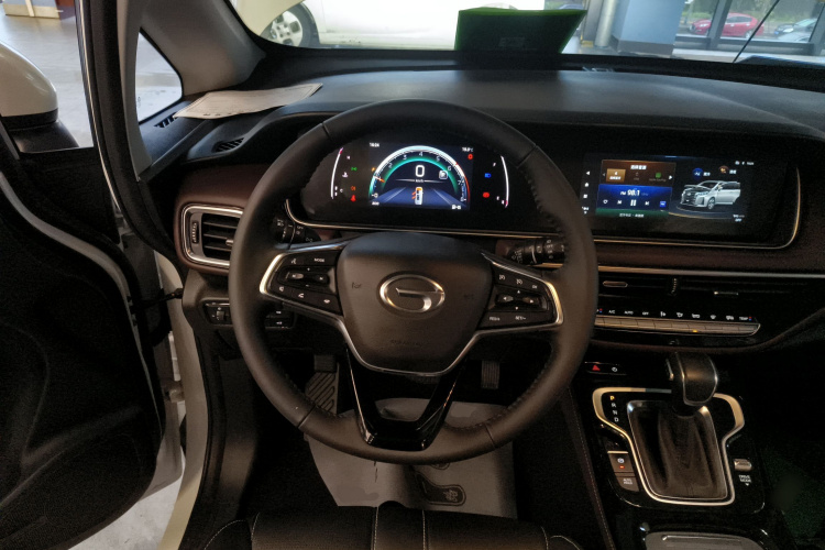 广汽传祺 传祺M6 2023款 PRO 270T DCT尊享版中控内饰13