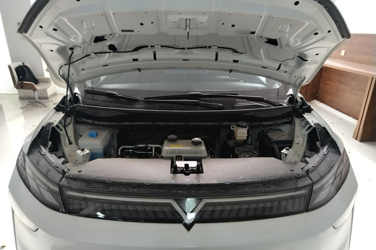 启辰VX6 2025款 大平层 520 Pro机舱底盘24