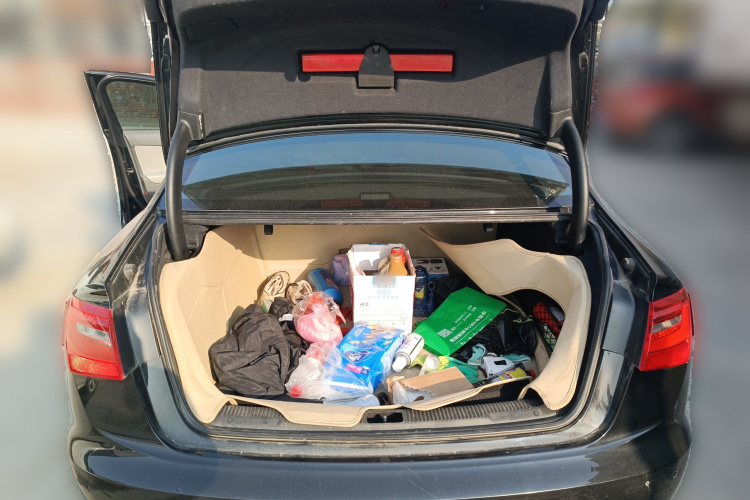 奥迪A6L 2012款 30 FSI 舒适型局部细节23