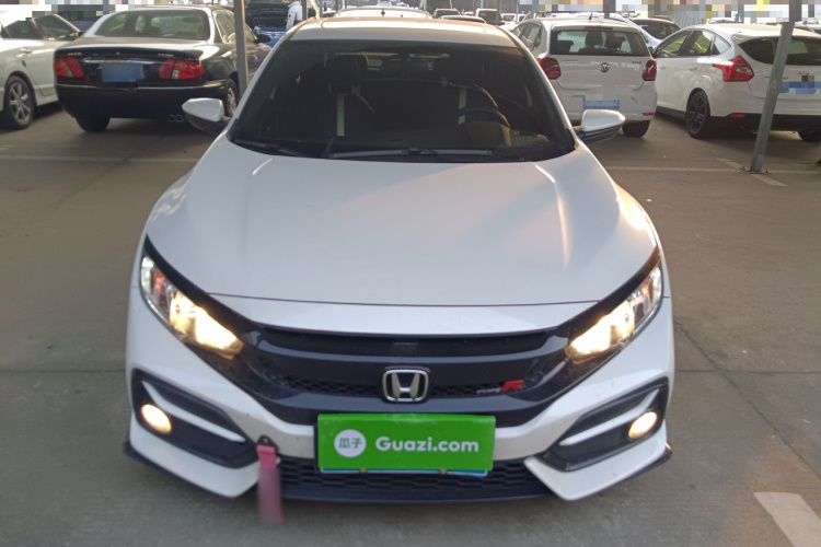 本田 思域 2021款 HATCHBACK 220TURBO CVT新锐控车身外观6001