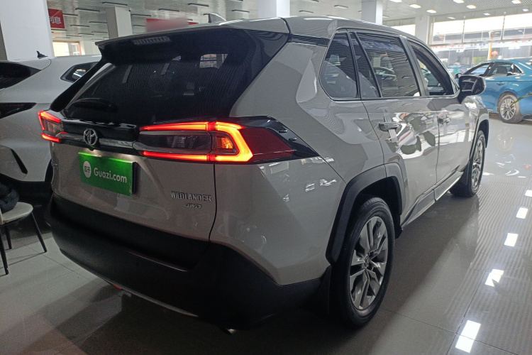 丰田 威兰达 2022款 2.0L CVT四驱豪华PLUS版车身外观6005