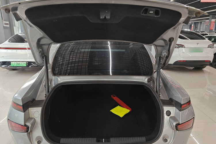 小鹏P7 2022款 480G+局部细节23