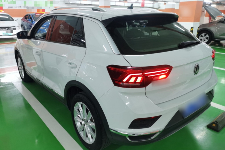 大众 T-ROC探歌 2019款 230TSI DSG两驱进取型 国VI车身外观6003