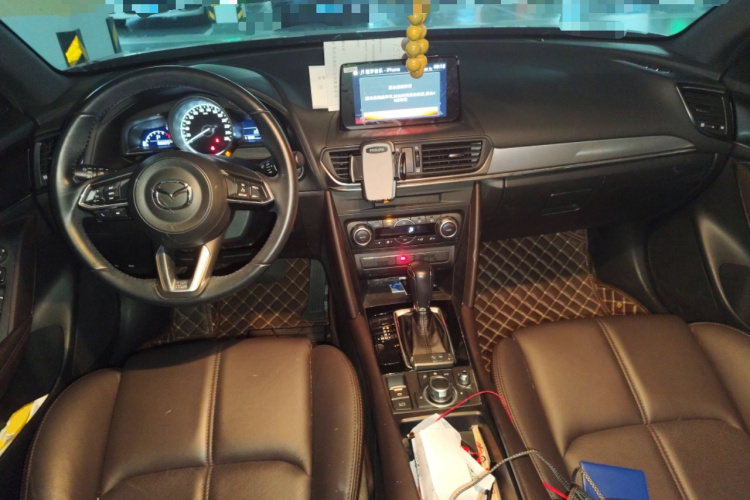 马自达CX-4 2020款 2.0L 自动两驱蓝天品位版中控内饰12