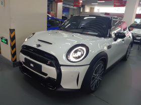 MINI 2023款 改款 2.0T COOPER S 艺术家 五门版
