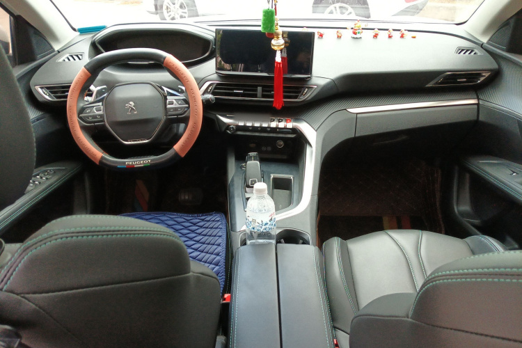 标致5008 2021款 360THP 5座实力版中控内饰12