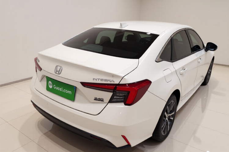 本田 型格 2023款 240TURBO CVT科技版车身外观7