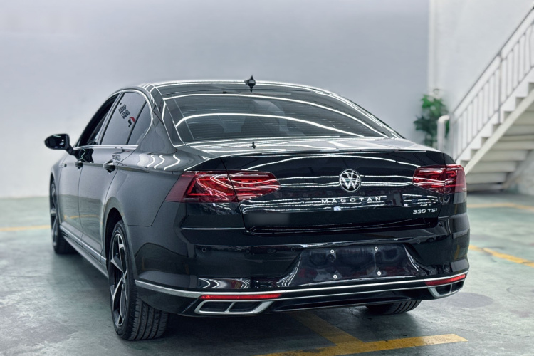 大众 迈腾 2023款 200万辆纪念版 330TSI DSG领先型车身外观6004