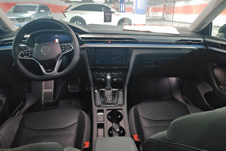 一汽-大众CC 2023款 380TSI 夺目版中控内饰7003