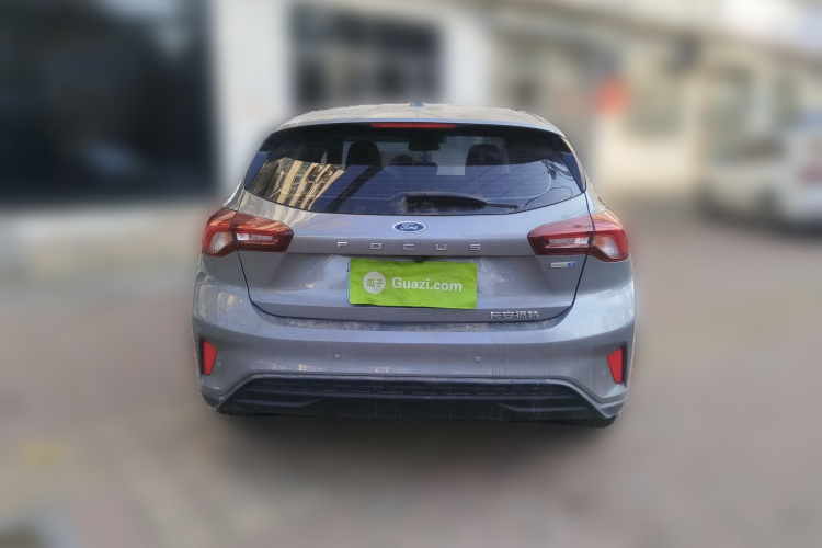 福特 福克斯 2022款 两厢 EcoBoost 180 自动竞速版车身外观6004