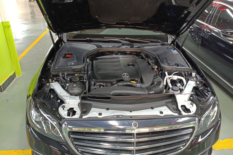 奔驰E级 2020款 改款 E 260 L局部细节24