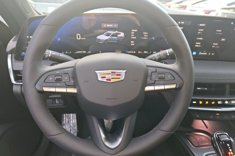 凯迪拉克CT5 2025款 28T 城市运动版中控内饰13