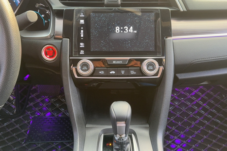 本田 思域 2019款 220TURBO CVT劲动版 国VI局部细节16