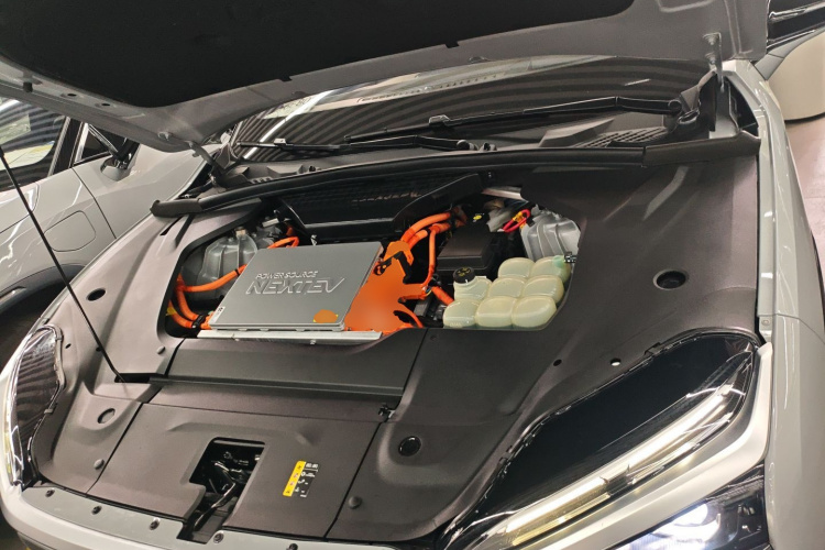 蔚来ES8 2020款 580KM 签名版 六座版局部细节24