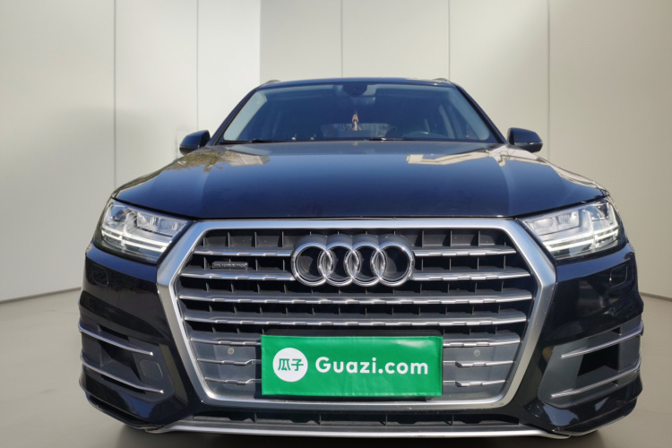 奥迪Q7 2018款 45 TFSI 技术型车身外观2