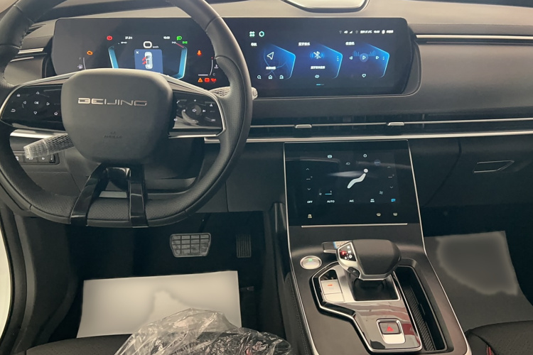北京汽车 北京X7 2023款 1.5TD DCT优享+版中控内饰7002
