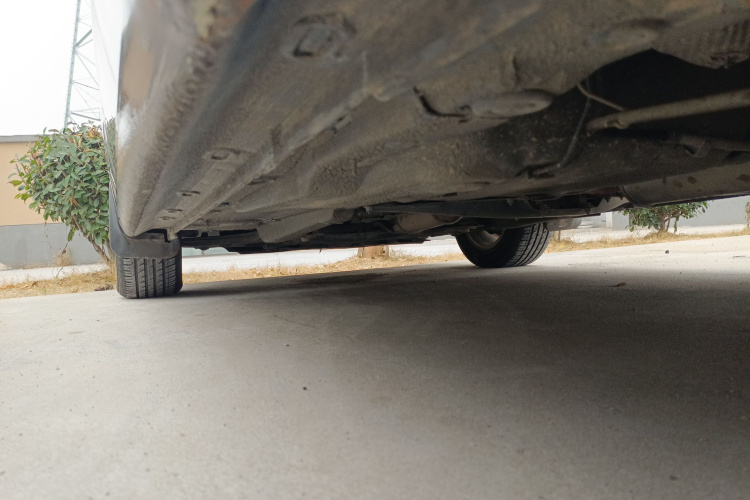 大众 朗逸 2013款 1.6L 手动风尚版局部细节9003