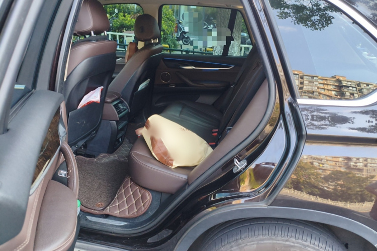 宝马X5(进口) 2015款 xDrive28i中控内饰7004