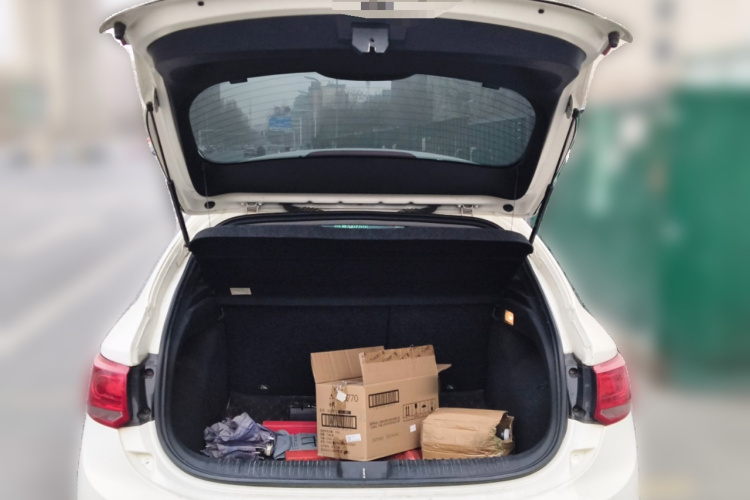 菲亚特 致悦 2014款 1.4T 自动时尚版中控内饰23