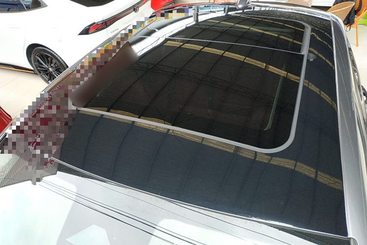 红旗H5 2024款 2.0T 自动智联旗畅版车身外观57