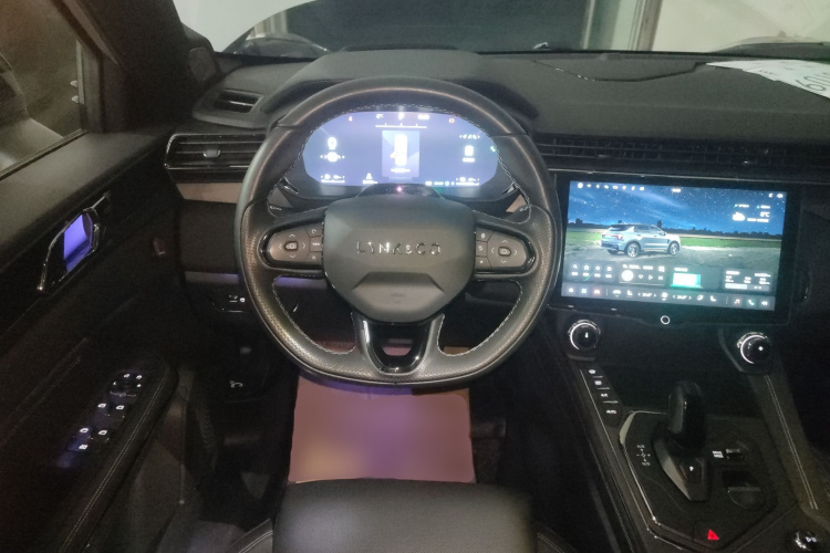 领克01 EM-P 2023款 1.5TD EM-P PM中控内饰13