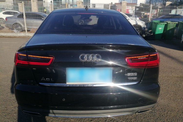 奥迪A6L 2018款 30周年年型 TFSI 进取型车身外观6