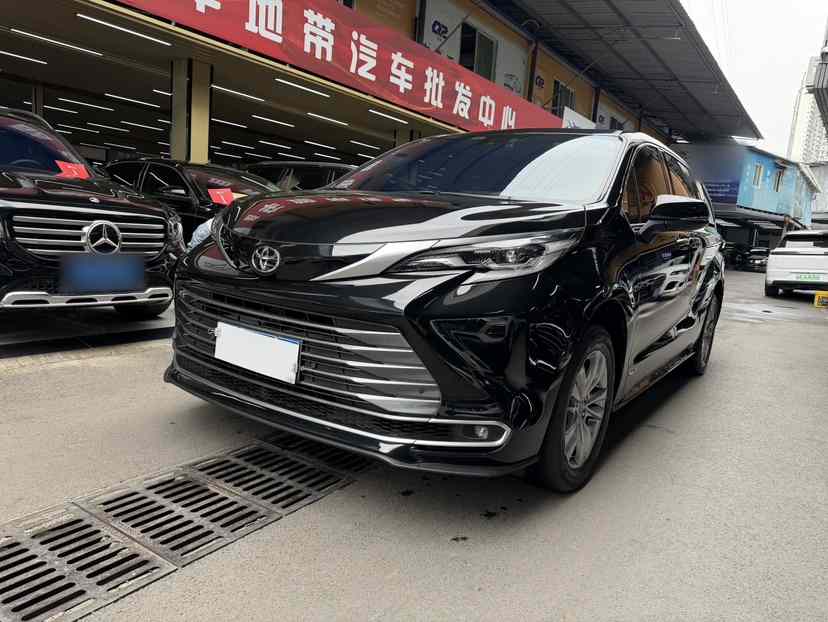 丰田 赛那SIENNA 2024款 2.5L混动 豪华版(1)