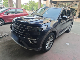 福特 探险者 2020款 EcoBoost 285 后驱风尚版 6座