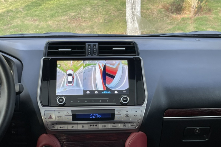 丰田 普拉多 2019款 3.5L 自动TX-L尊享版后挂备胎中控内饰7013