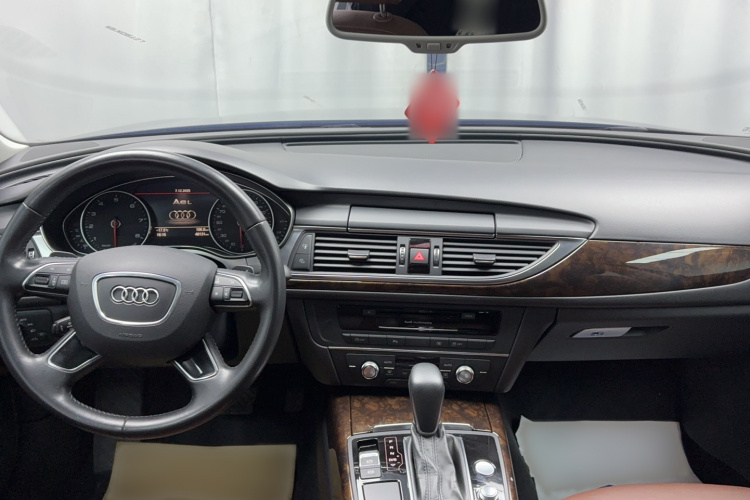 奥迪A6L 2018款 30 FSI 典藏版中控内饰7003